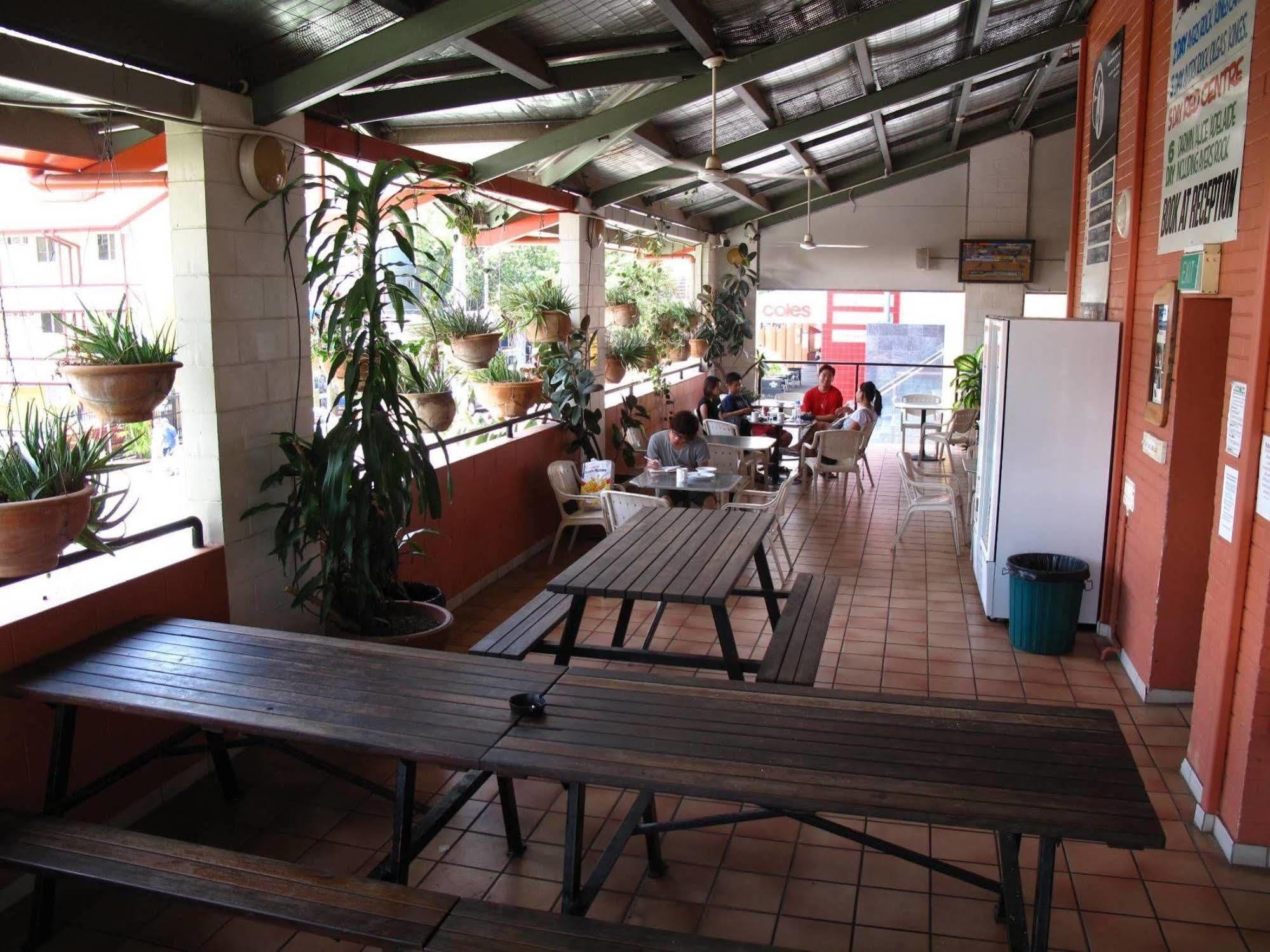 Хостел Chillis Backpackers Дарвин Экстерьер фото